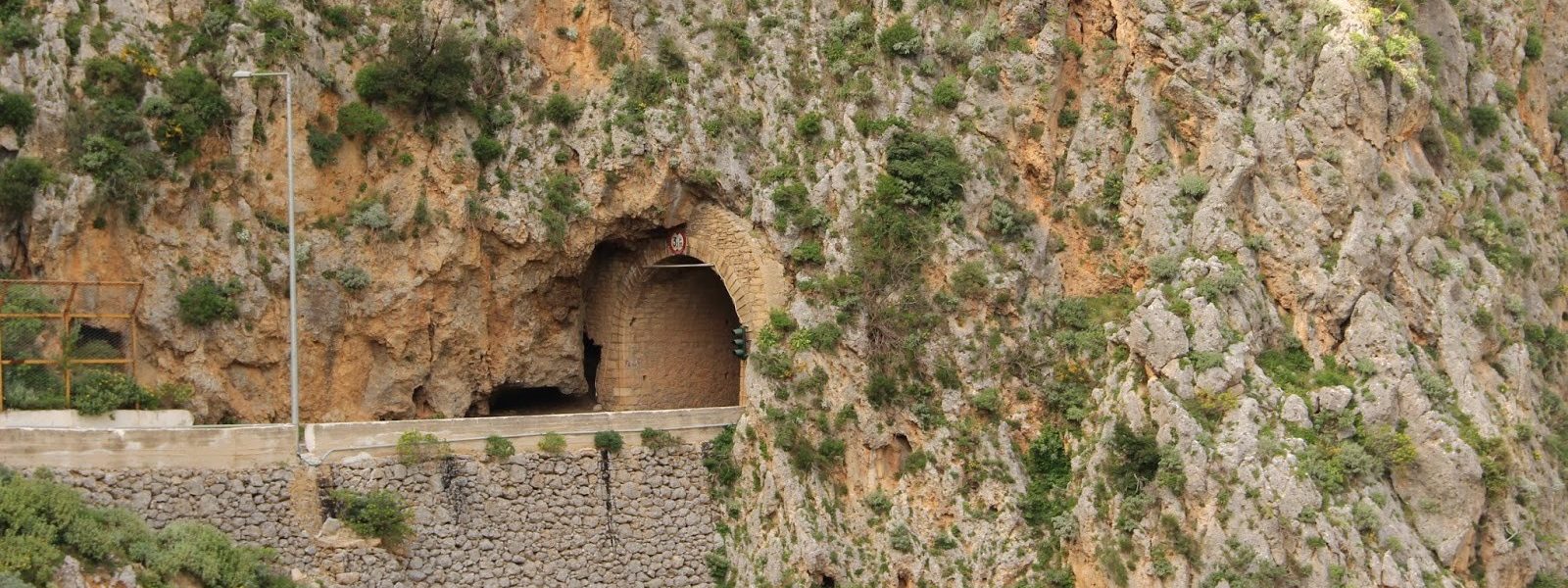 Topolia Tunnel
